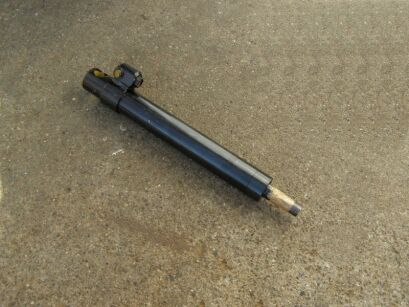 Siłownik fi 60 podnoszący  AMA 10SL